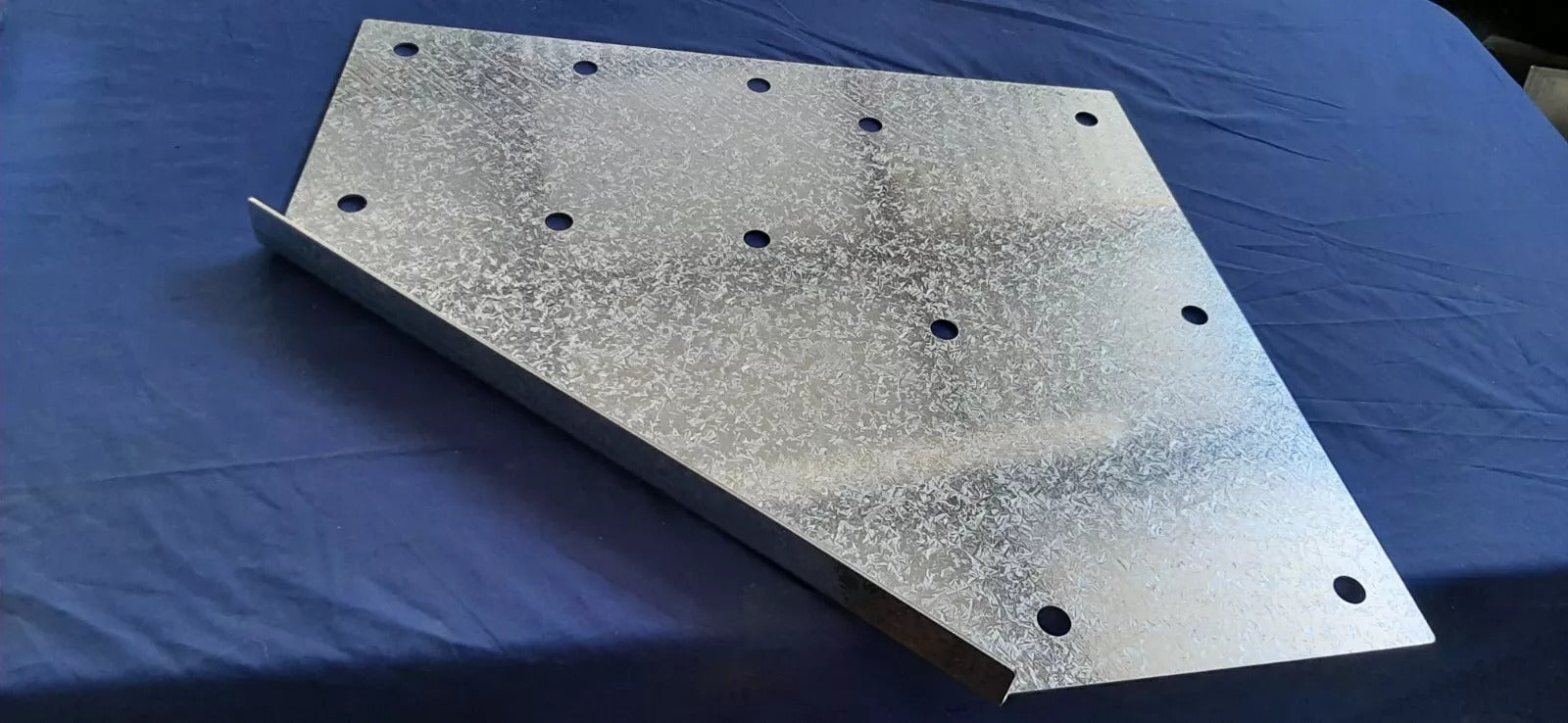 High Wind Pressed Folded Shed Brackets 10 inch 3mm G450 Z350 Hi Tensile Gal