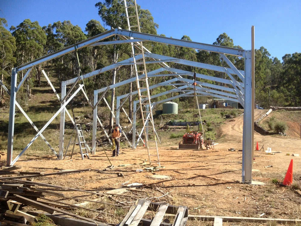 Open Farm Shed Bracket Set